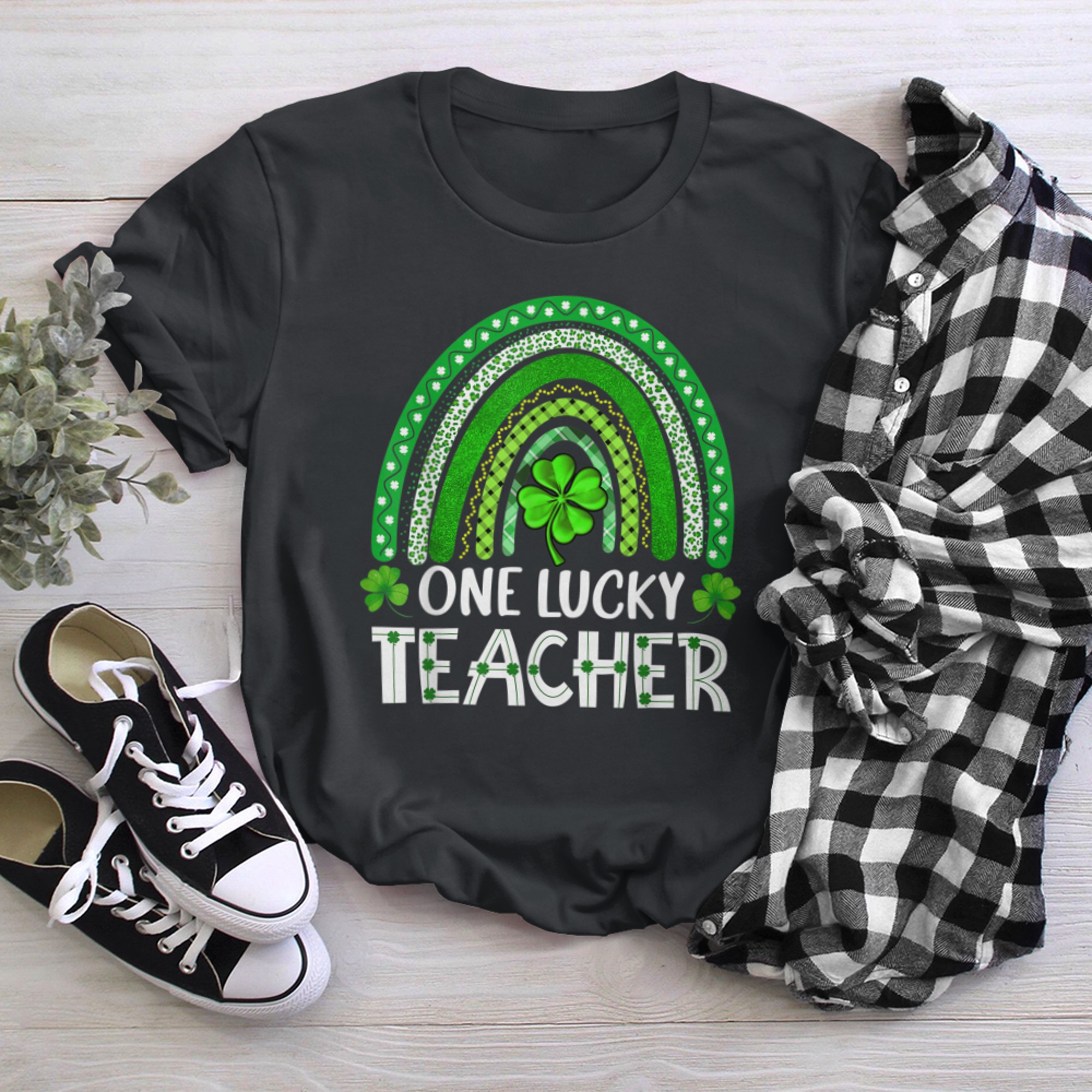 Funny St Patricks Day Shirt For Teacher, One Lucky Teacher t-shirt black