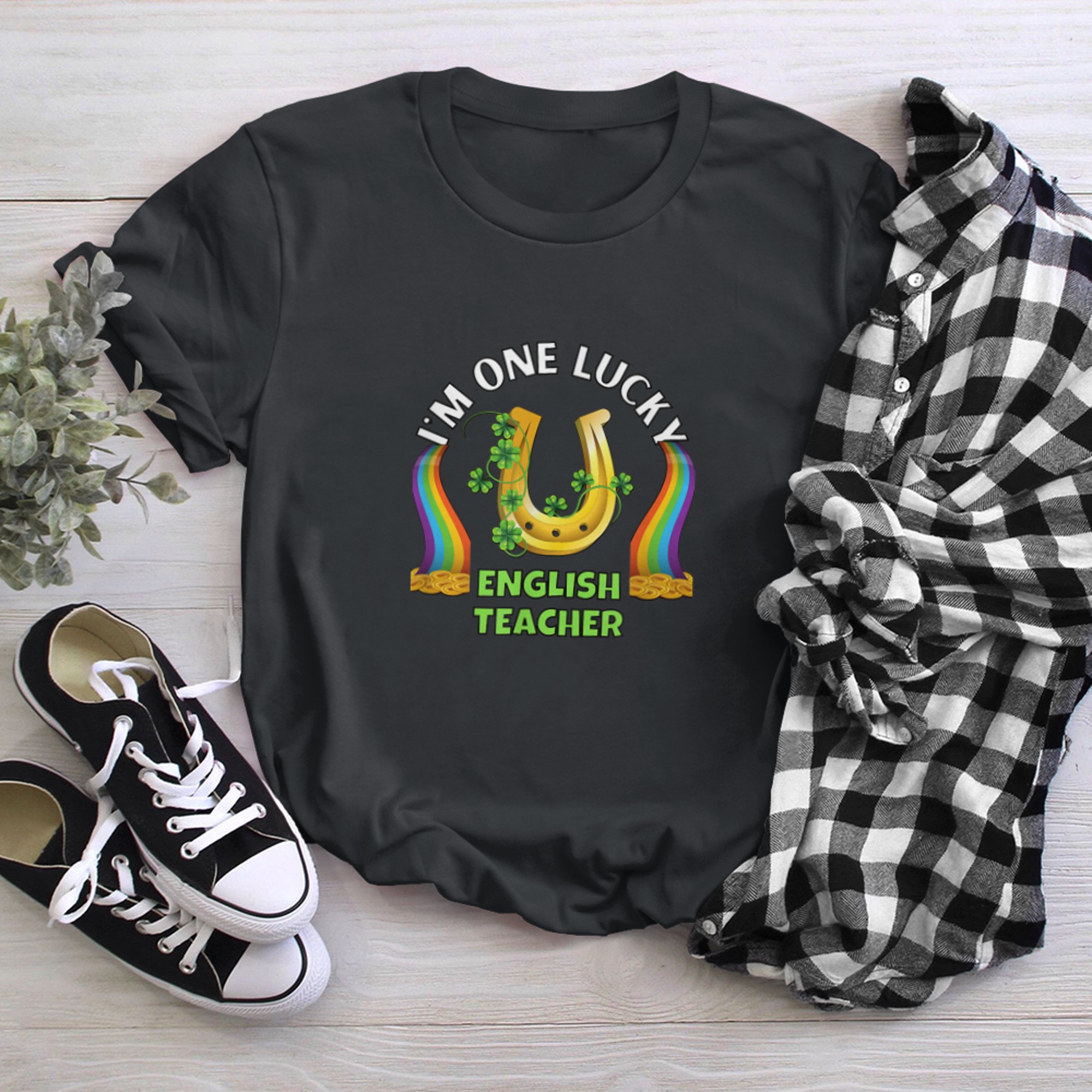 I'm One Lucky English Teacher St Patrick's Day t-shirt black