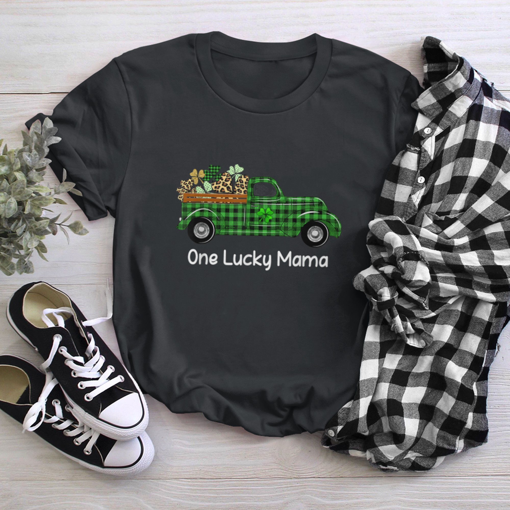 One Lucky Mama Green Plaid Truck Shamrocks St Patrick's Day t-shirt black