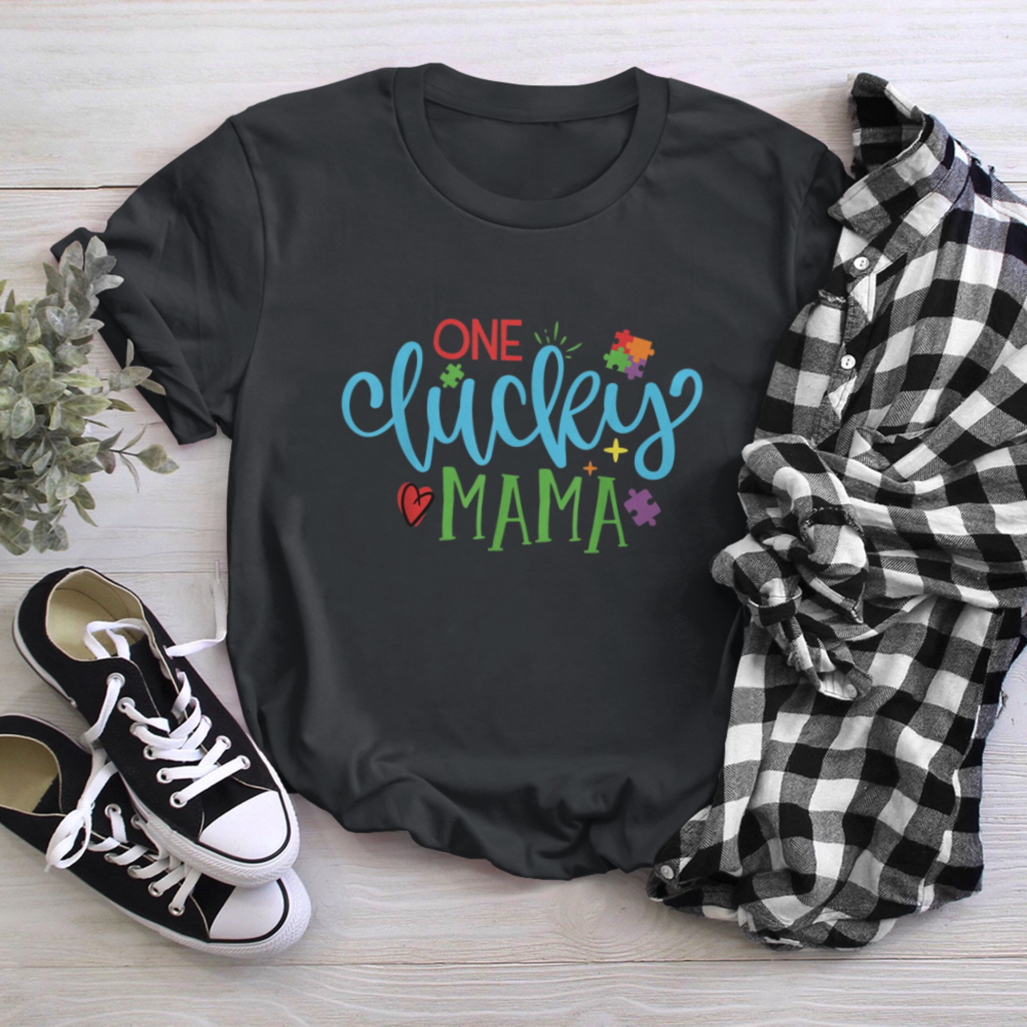 One lucky mama t-shirt black