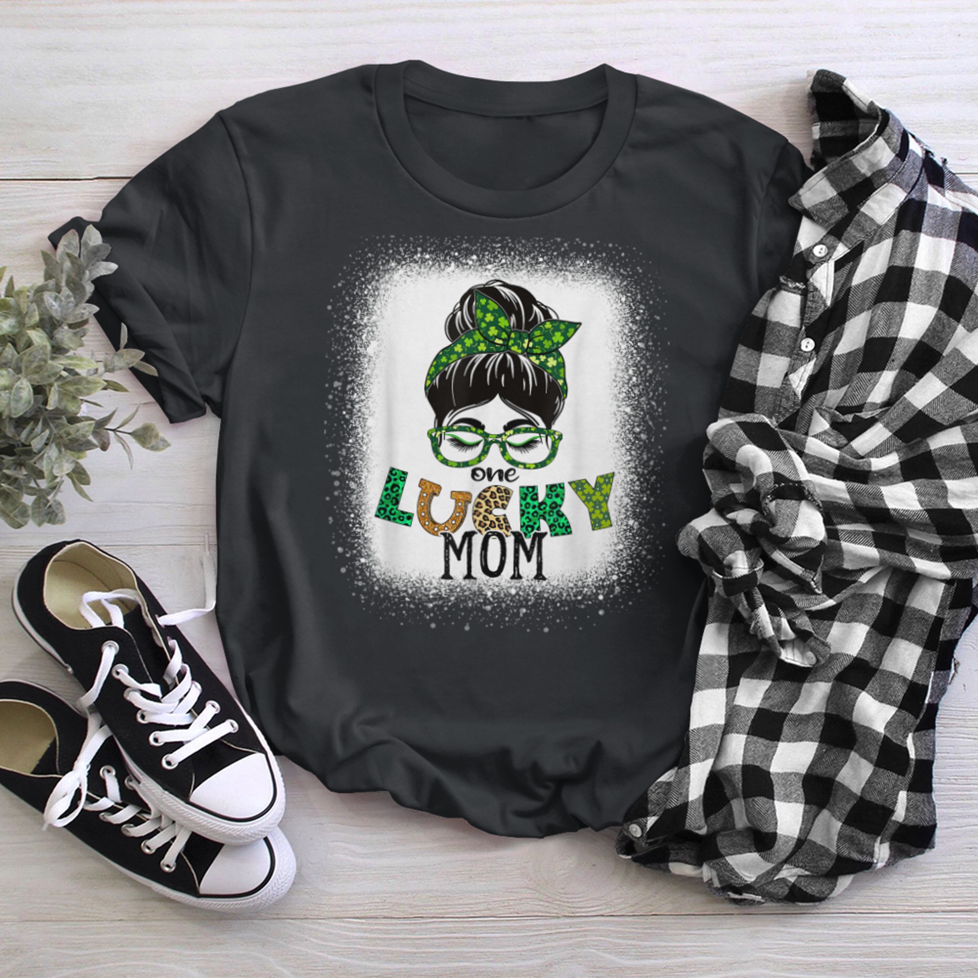 One Lucky Mom Blea.ched Messy Bun St Patricks Day t-shirt black