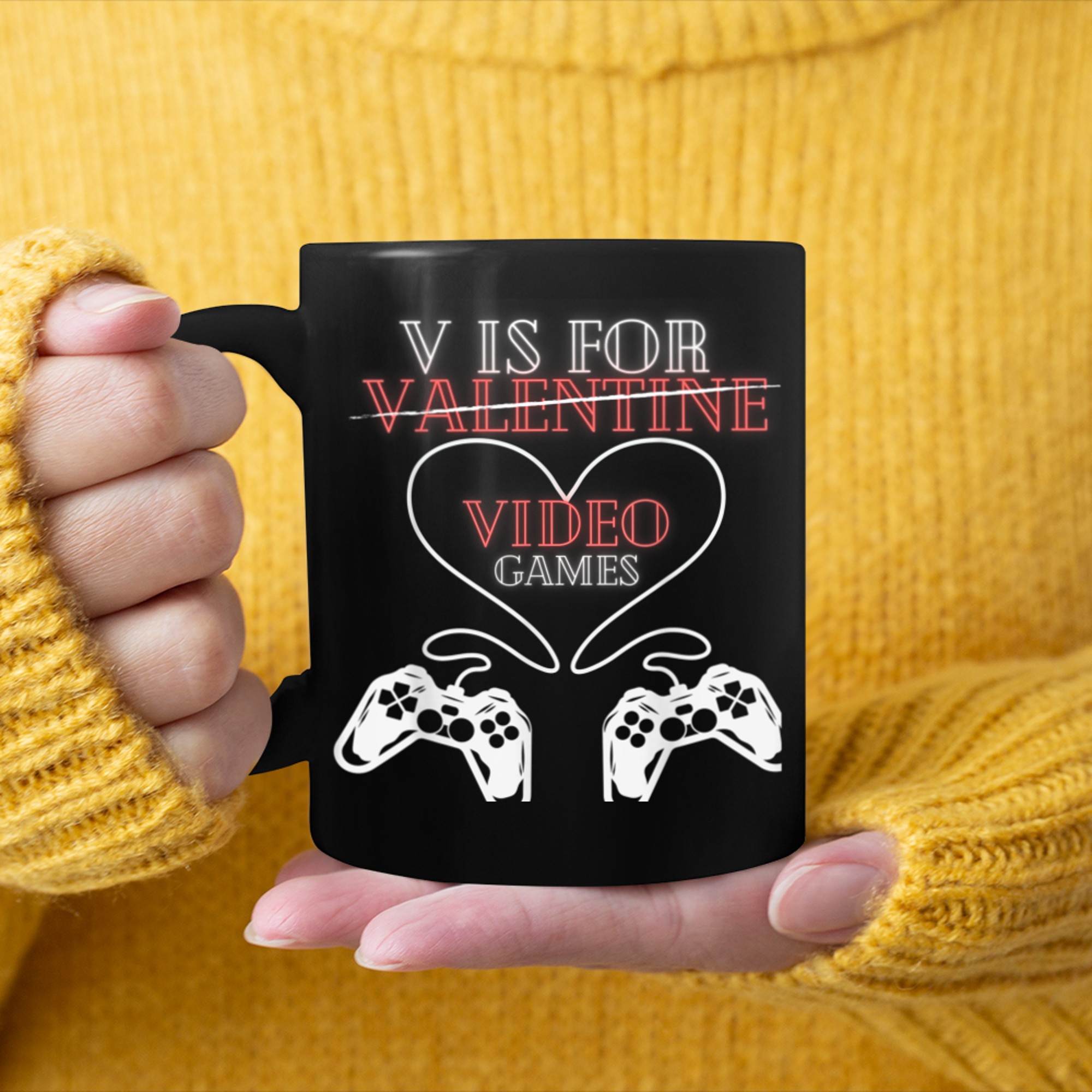 V is for Valentine Gamer T-Shirt Video Game Lover Boy mug black