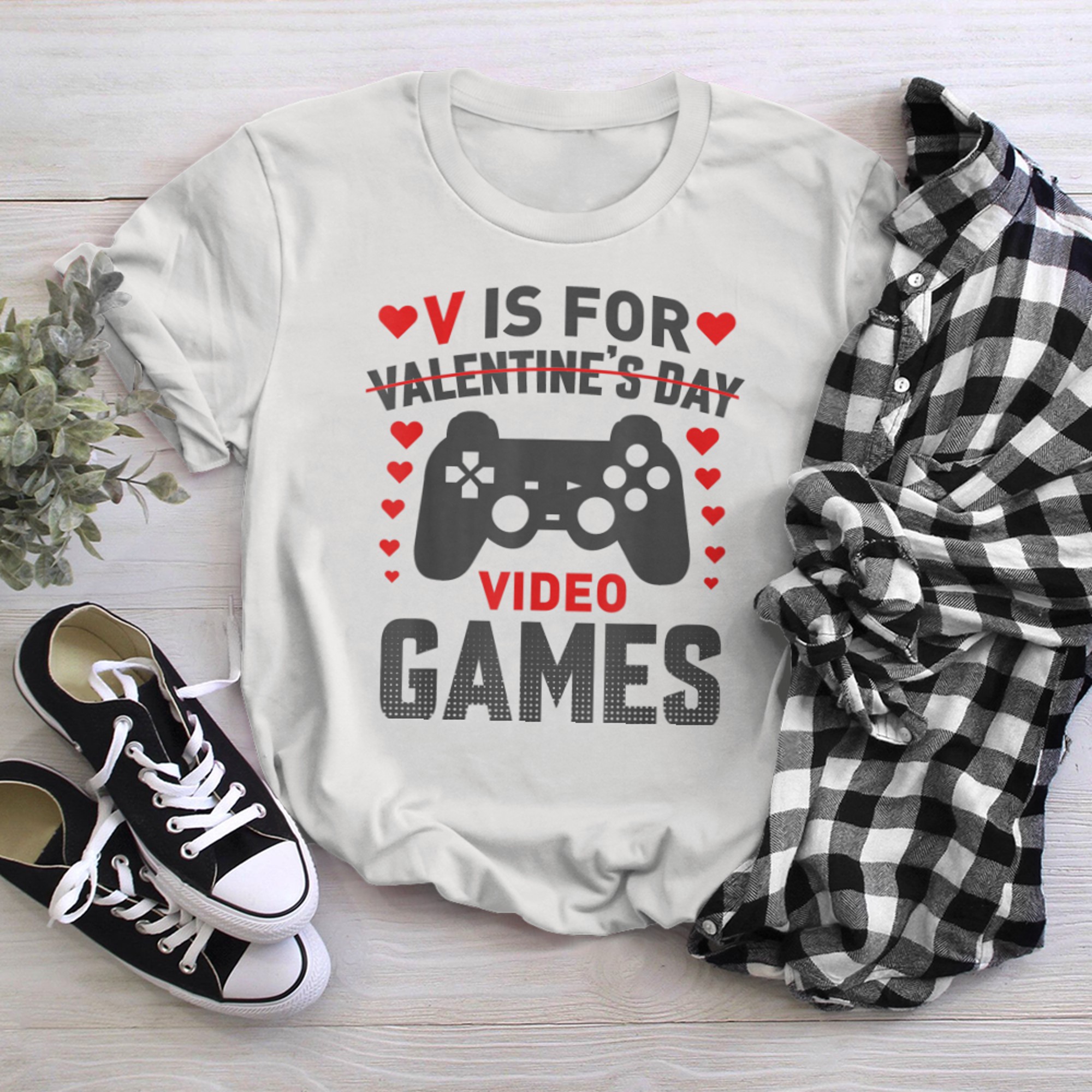 V is for Video Games Valentines Day Funny Gamer Mens Boys (8) t-shirt white