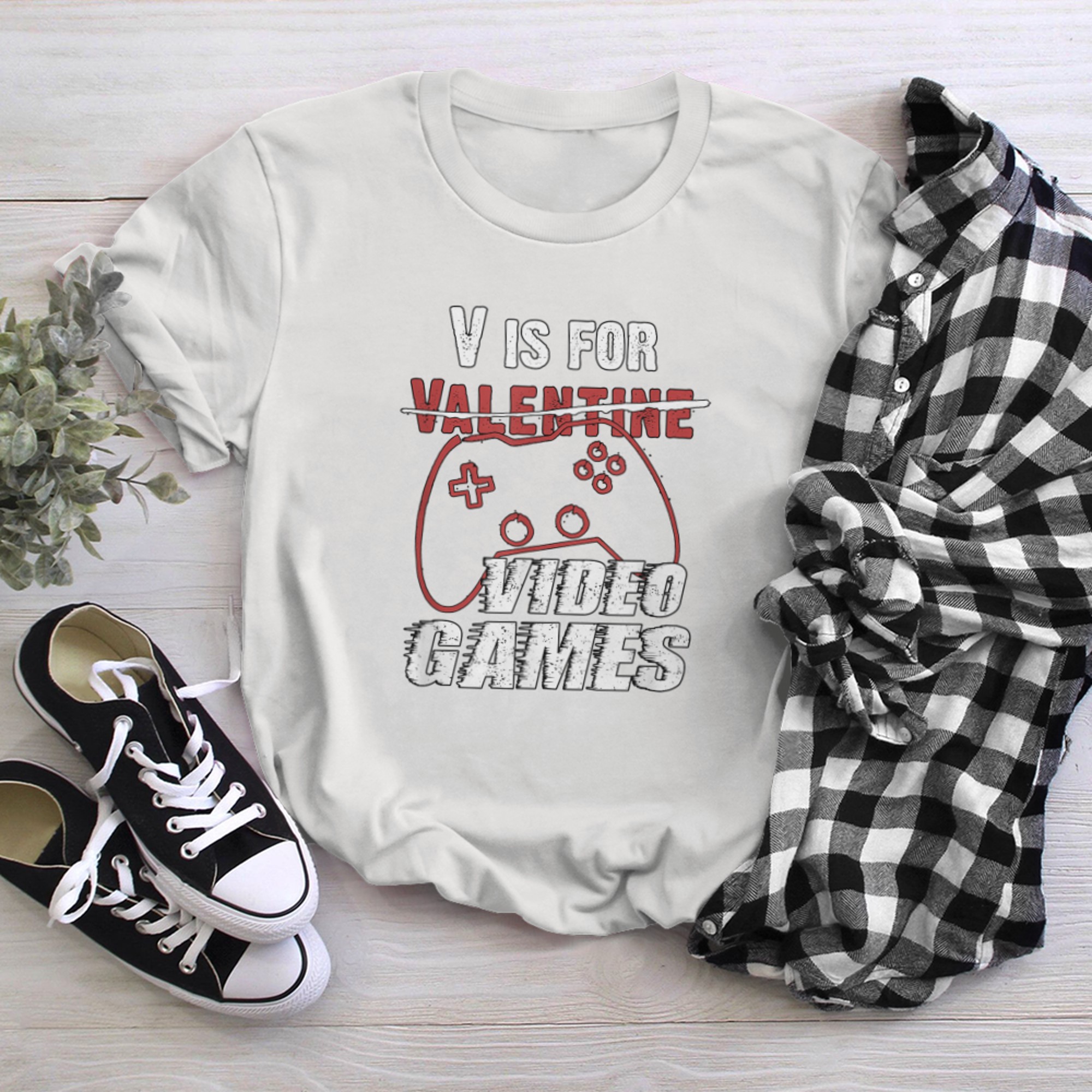 V is for Video Games Valentines Day Gamer Men Boys Funny (1) t-shirt white