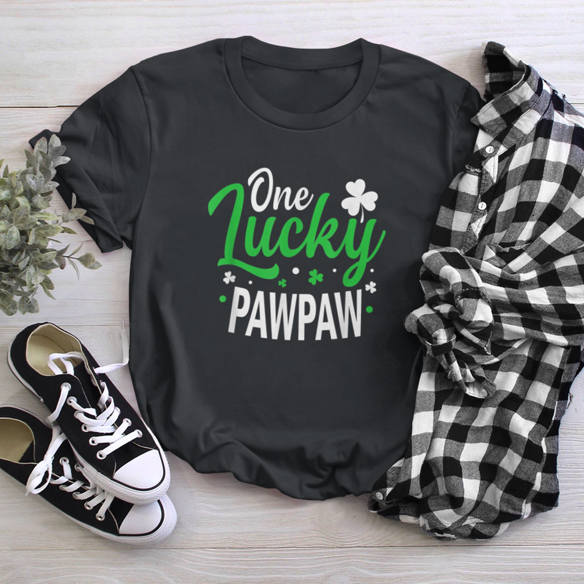 One Lucky Pawpaw Tee, St Patricks Day Funny Dad t-shirt black