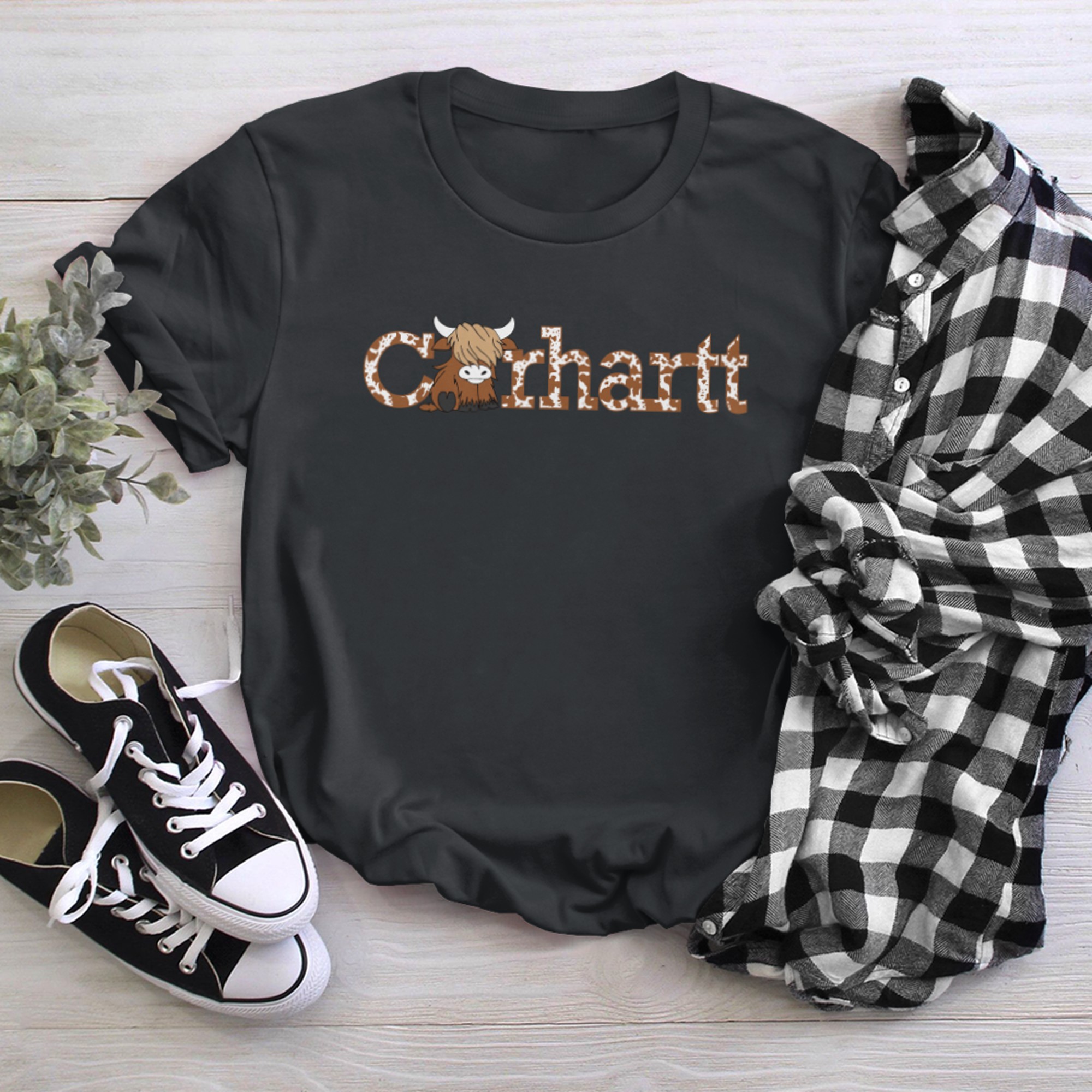 Highland Cow Western Cute Cow Gift For Animal Lover T-Shirt