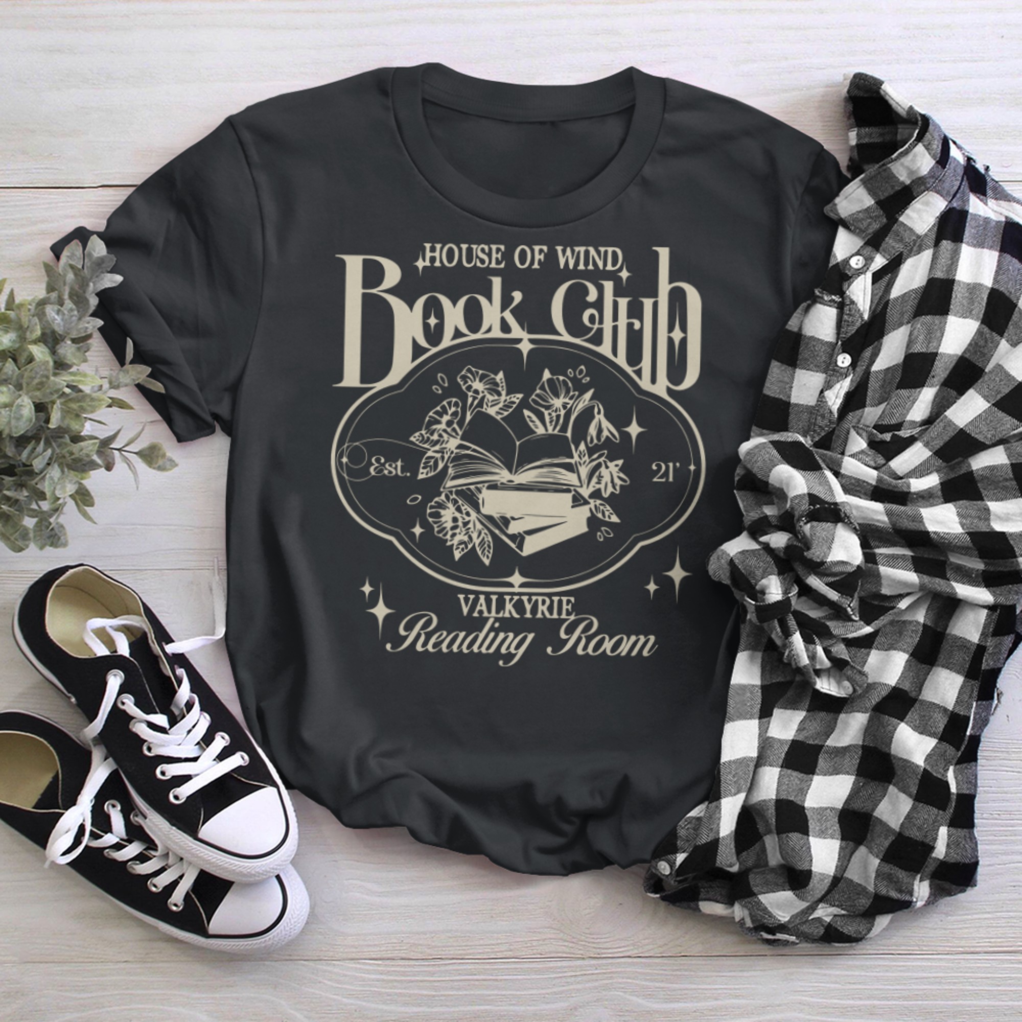 House of Wind Book Club Acotar Library Velaris Night Court Sarah J Maas Throne of Glass Gift Casual T-Shirt