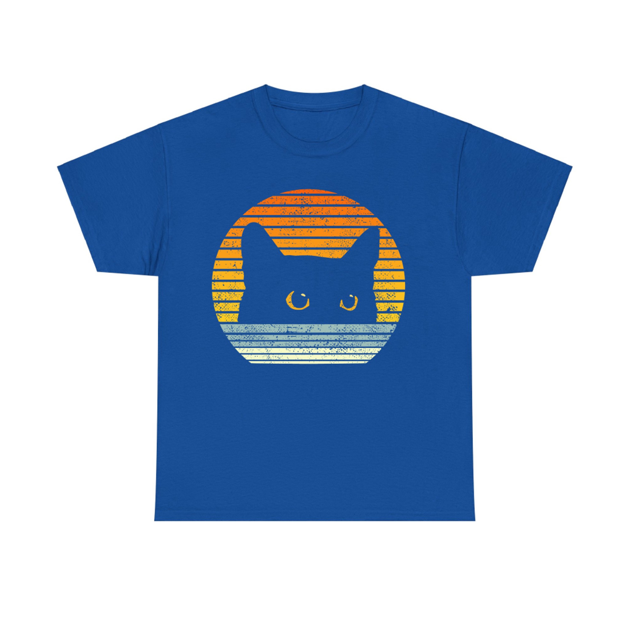Vintage Cat Retro Style Cat Mom and Cat Dad Fun Cat T-shirt