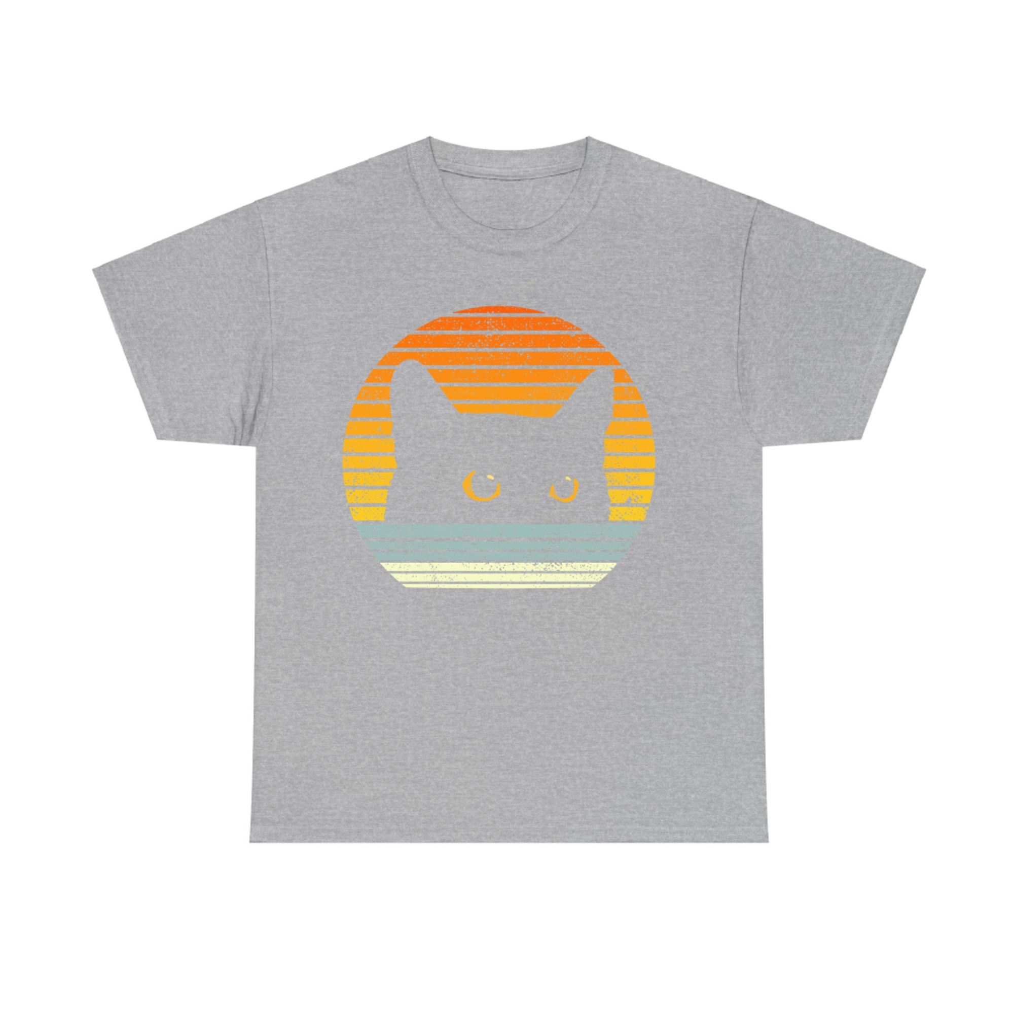 Vintage Cat Retro Style Cat Mom and Cat Dad Fun Cat T-shirt