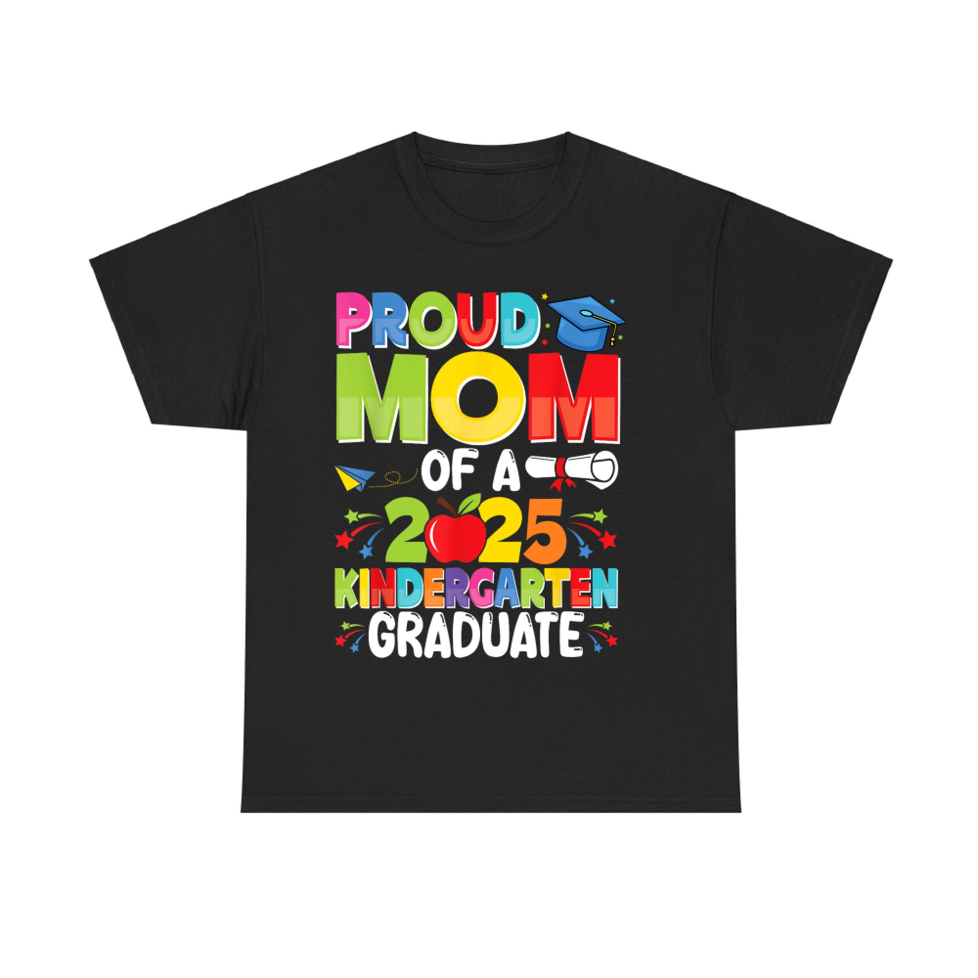 Proud Mom Class of Kindergarten Graduate Graduation T-Shirt