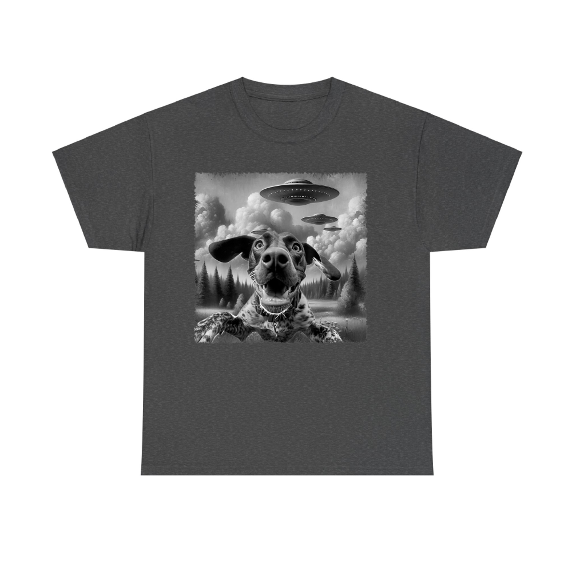 German Shorthaired Pointers Dog UFO Classic Cute Animals T-Shirt
