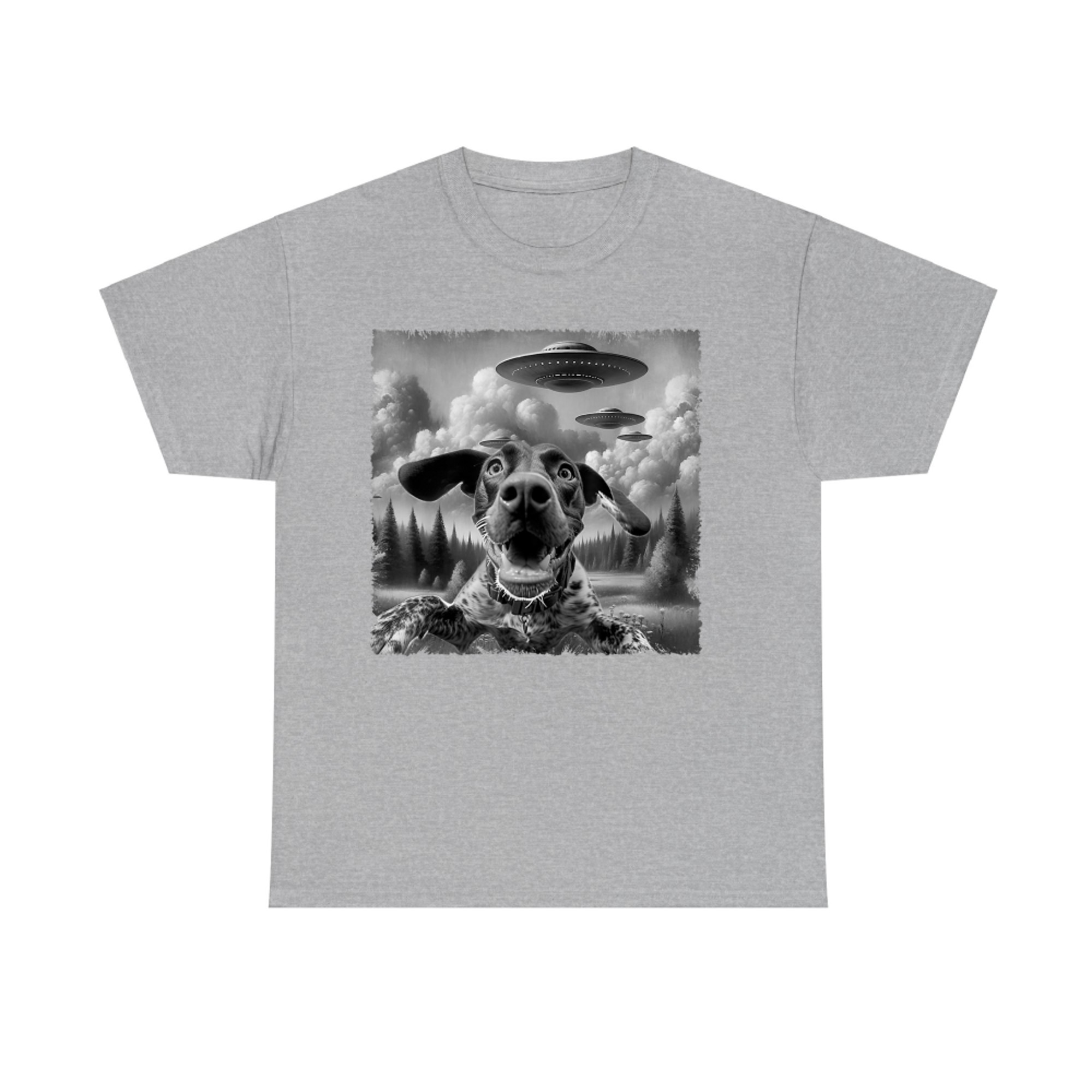 German Shorthaired Pointers Dog UFO Classic Cute Animals T-Shirt