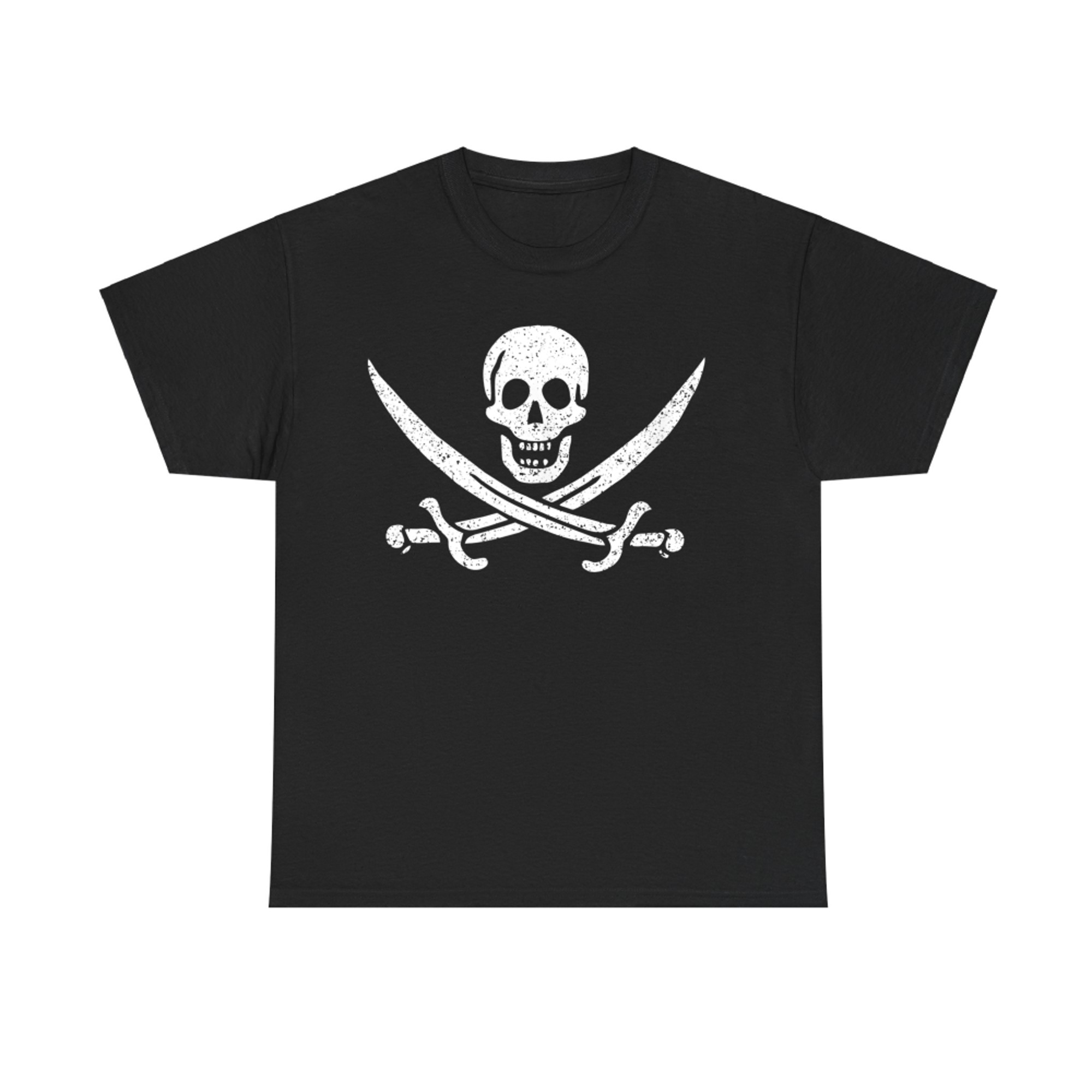 Jolly Roger Crossed Swords Skull Pirate Costume Halloween T-Shirt