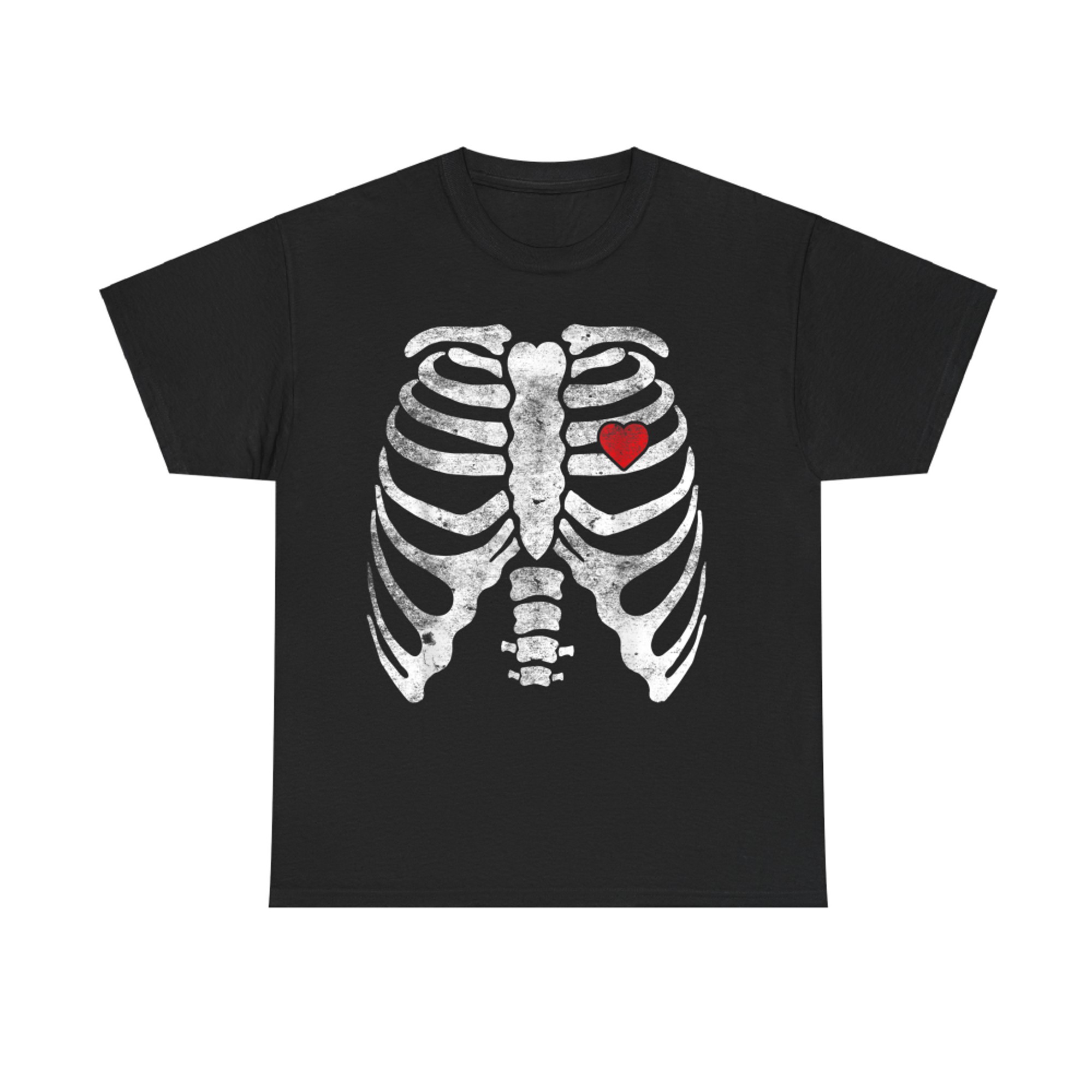 Skeleton Rib Cage with Red Heart Funny X-Ray Halloween T-Shirt