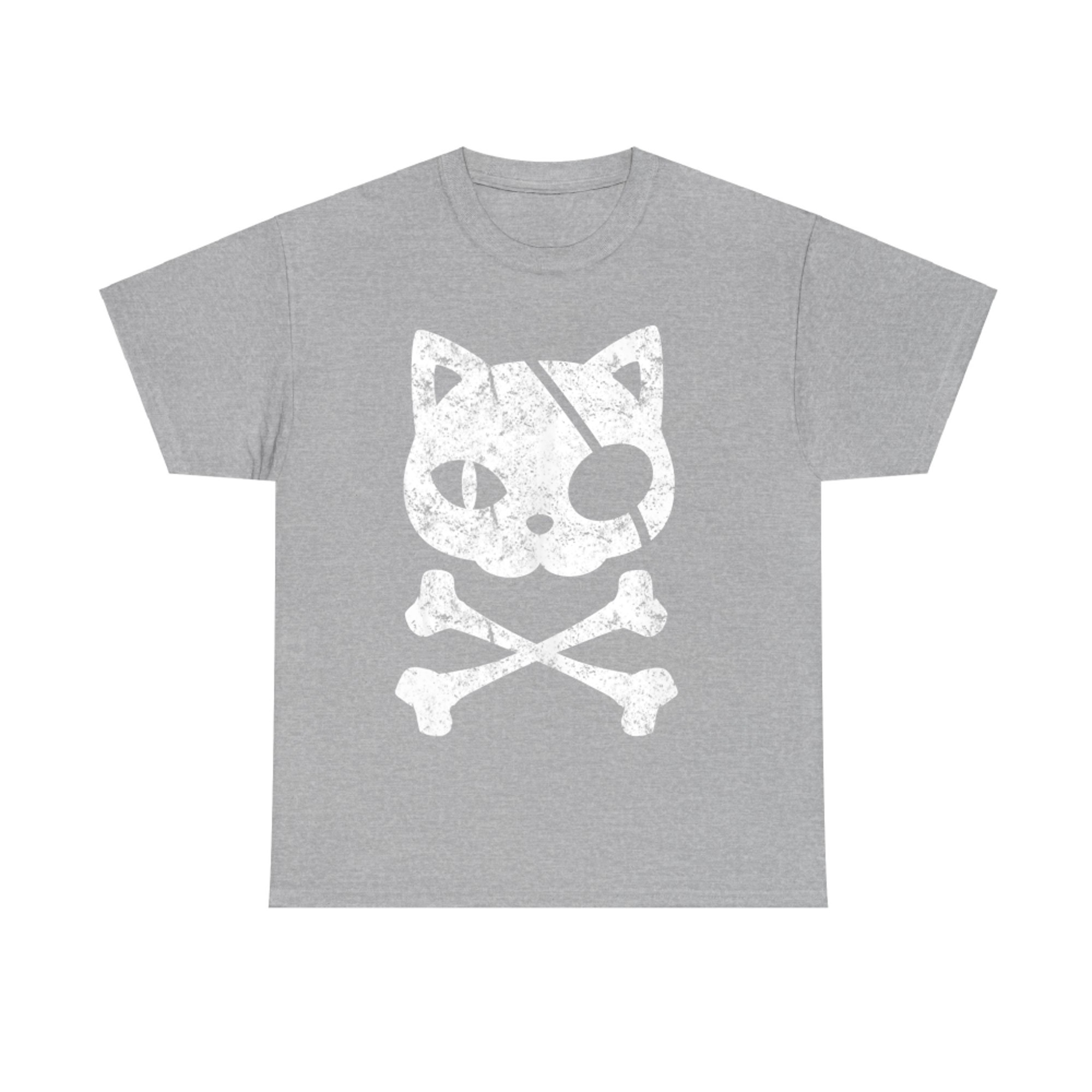 Vintage Pirate Cat Kitten Halloween Skull Cross Bones T-Shirt